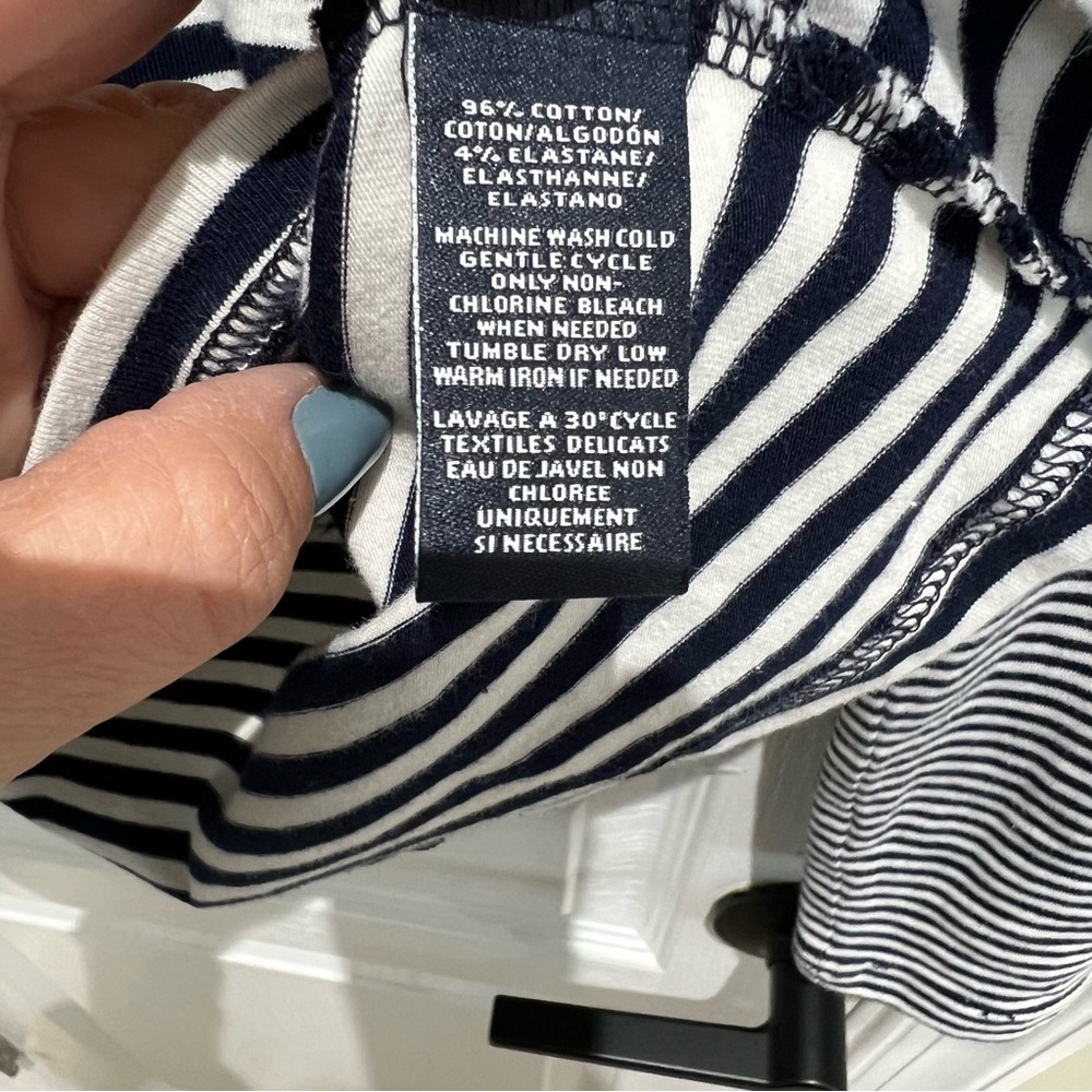 American Living Navy & White Stripe Long Sleeve Top Size Small - Picture 5 of 5